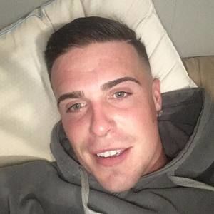 Meet your Posher, Ian